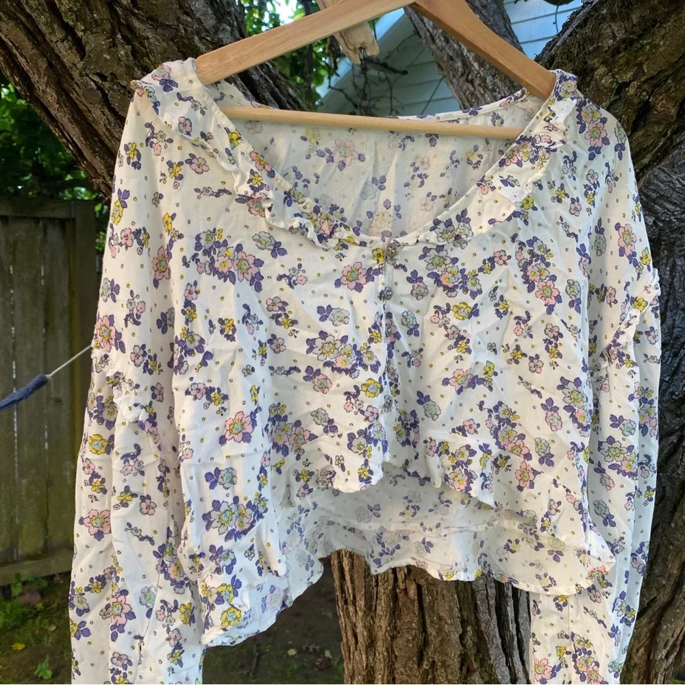 Free People Secret Garden Floral Ruffle Cropped Top Long Sleeve Blouse Lavender
